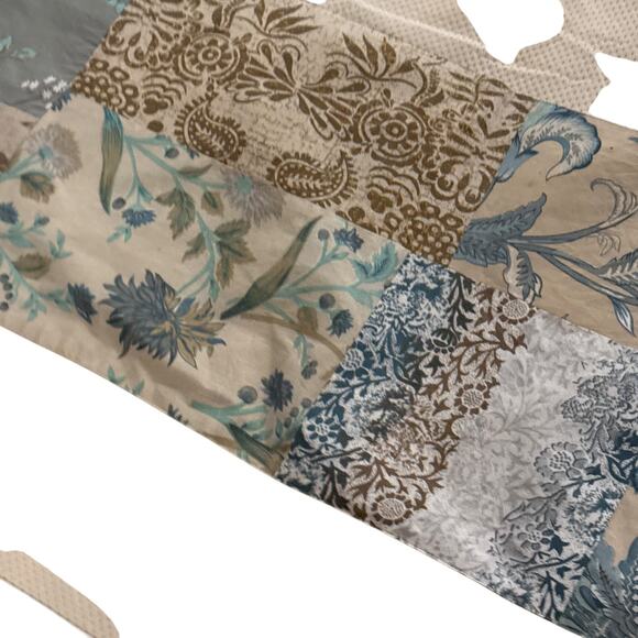 Pier 1 Imports Patchwork Floral Table Runner 100% Cotton 13" x 72" Gray Teal - Picture 4 of 8